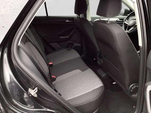 Volkswagen T-Roc 1.5 TSI DSG Move