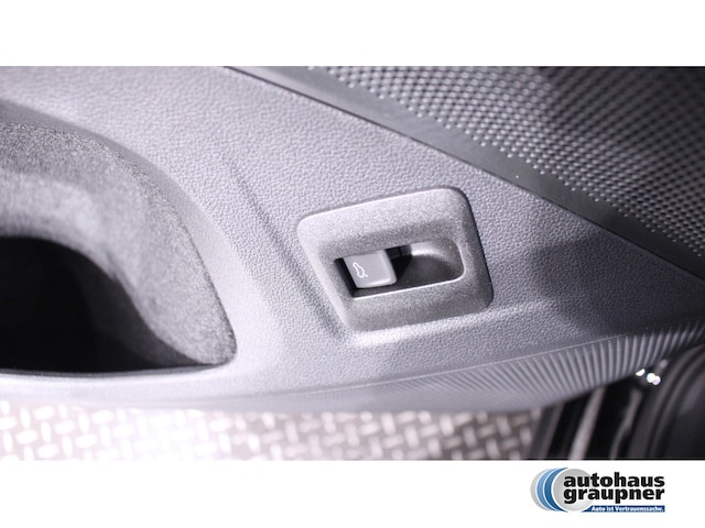 Volkswagen Tiguan 1.5 eTSI DSG R-Line