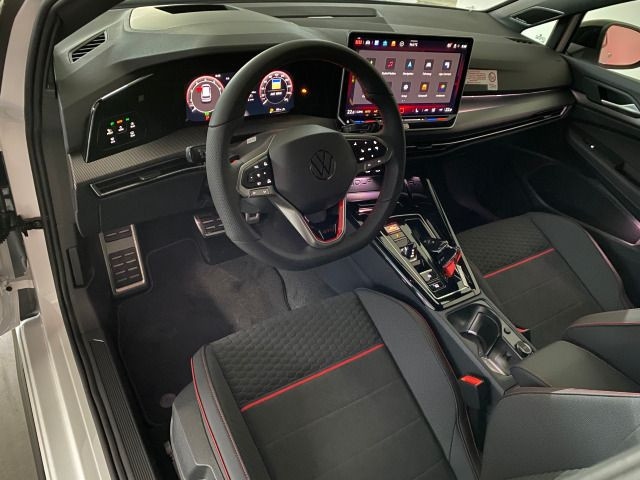 Volkswagen Golf 2.0 TSI DSG GTI