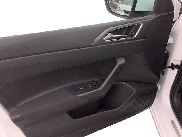 Volkswagen Taigo 1.5 TSI DSG R-Line