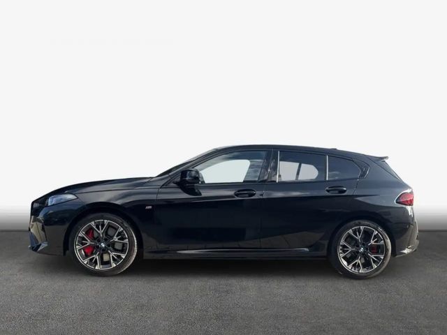 BMW M140i Sedan xDrive