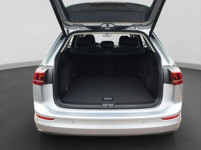 Volkswagen Golf 1.5 TSI DSG Life Variant