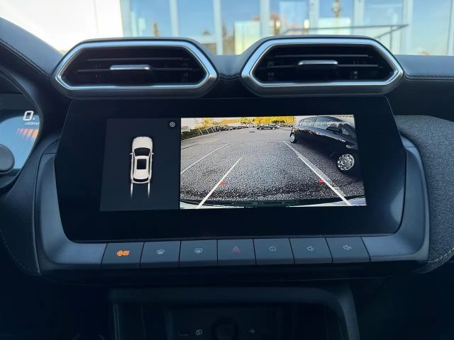 MG ZS Standard range