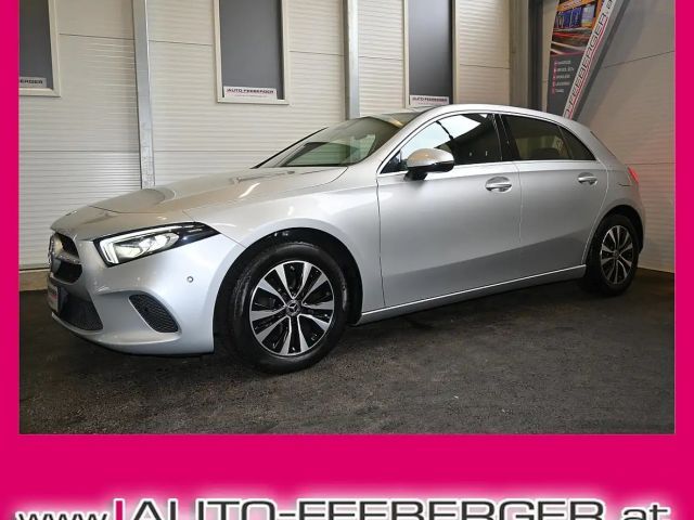 Mercedes-Benz A 200 4MATIC A 200 d