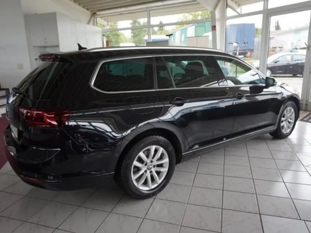 Volkswagen Passat Business DSG Variant