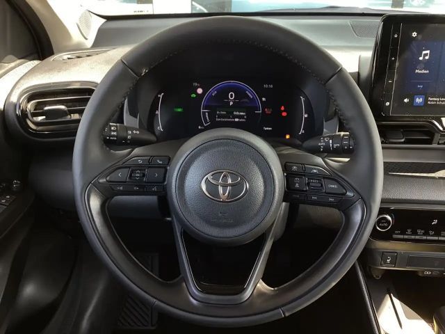 Toyota Yaris Hatchback Hybride VVT-i