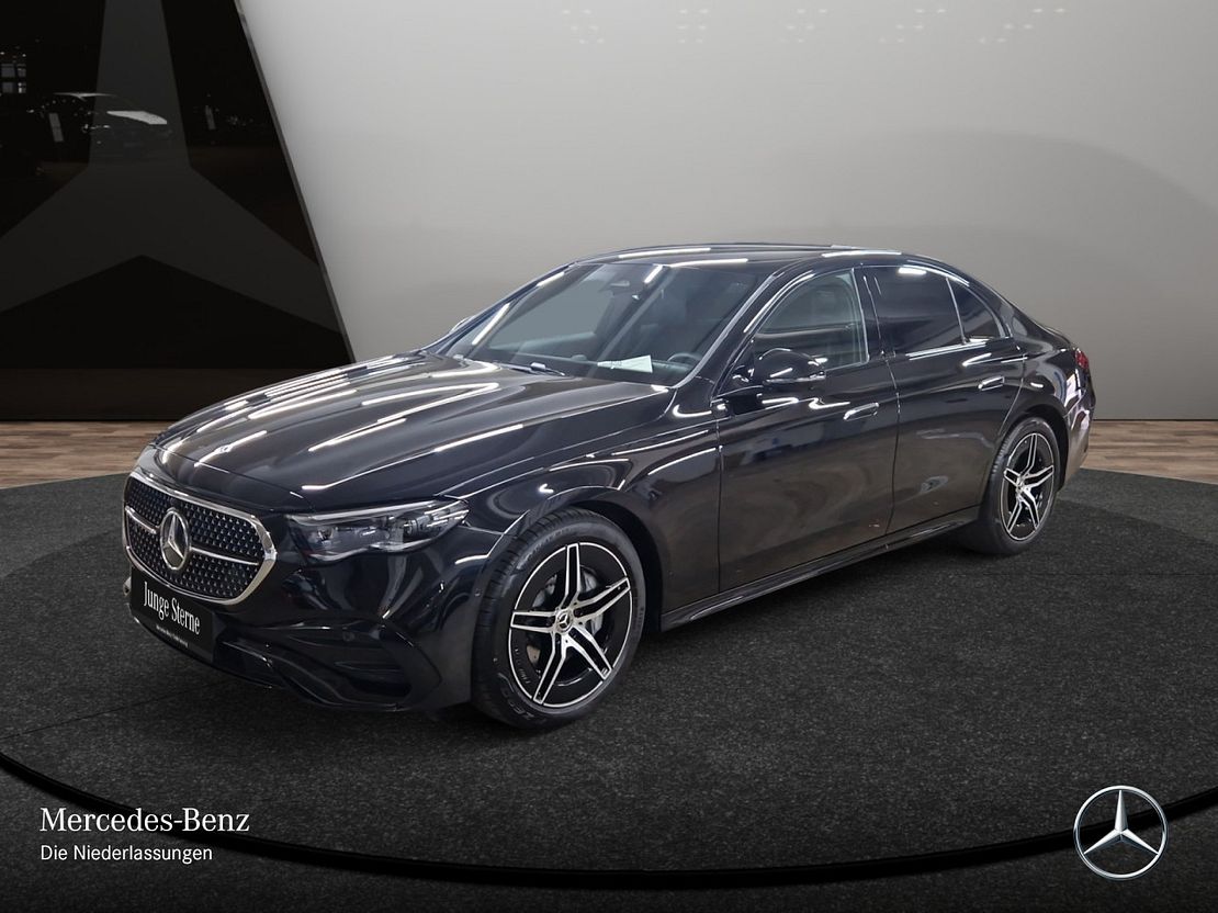 Mercedes-Benz E 200 Sedan