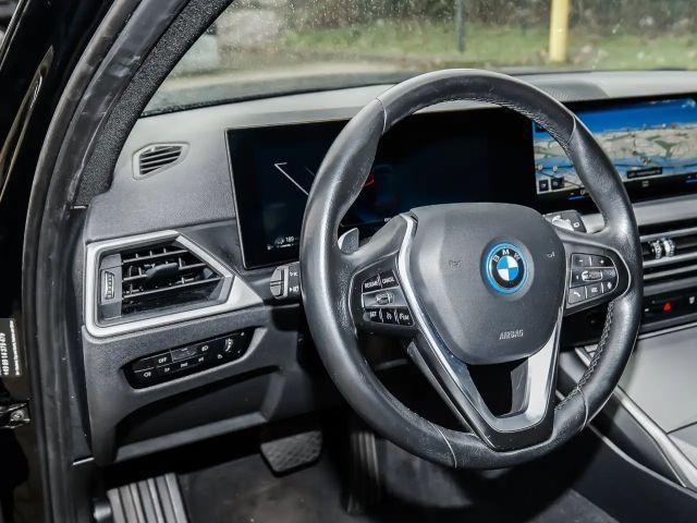 BMW 320 320e Touring