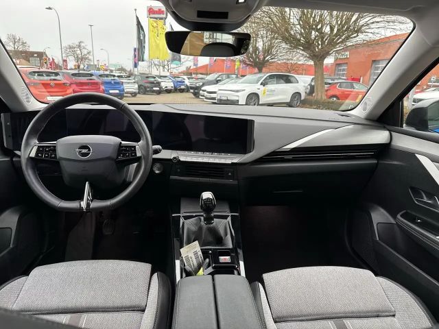 Opel Astra Elegance Sports Tourer