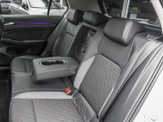 Volkswagen Golf 2.0 TDI DSG Golf VIII