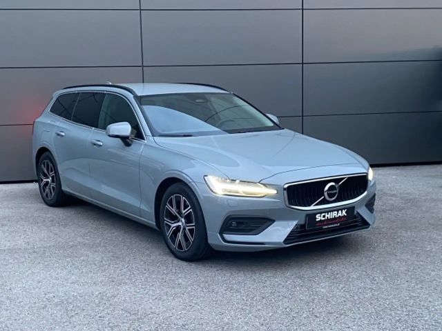 Volvo V60 Core Geartronic