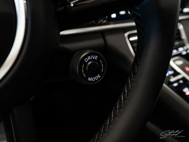 Porsche Panamera E-Hybrid