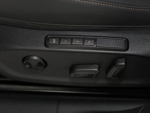 Cupra Terramar 1.5 e-Hybrid VZ