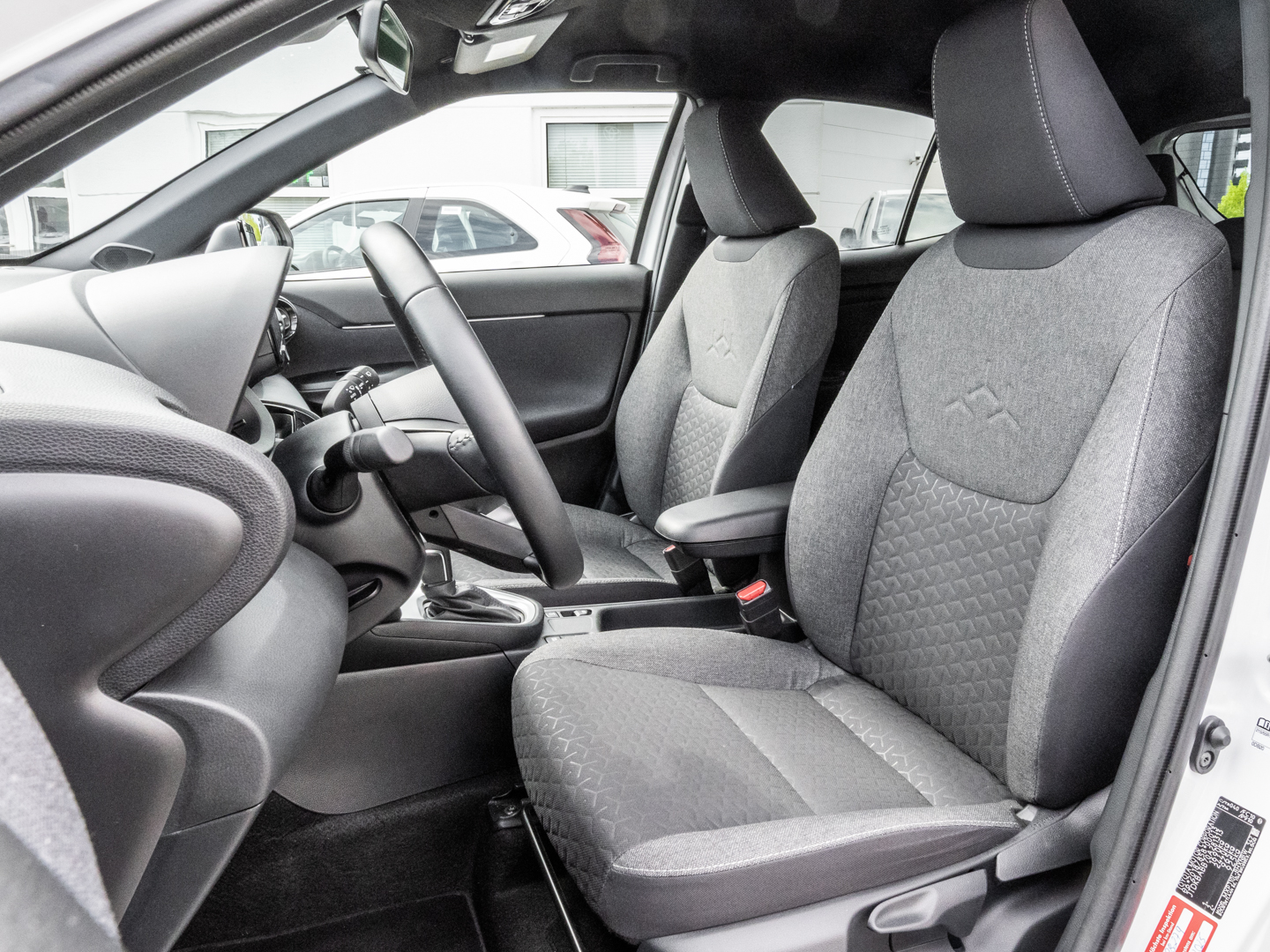 Toyota Yaris Cross 5-deurs Team D