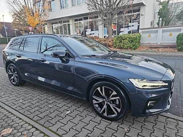 Volvo V60 Dark Plus