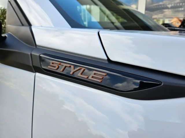 Peugeot 2008 Hybrid Style