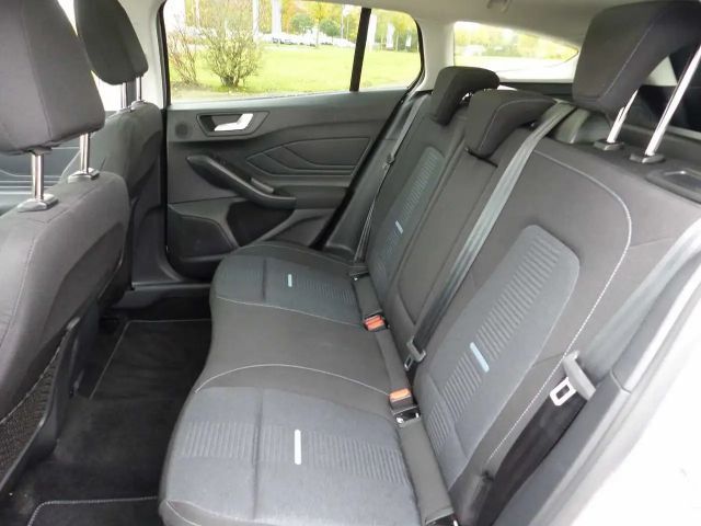 Ford Focus Active EcoBoost Wagon