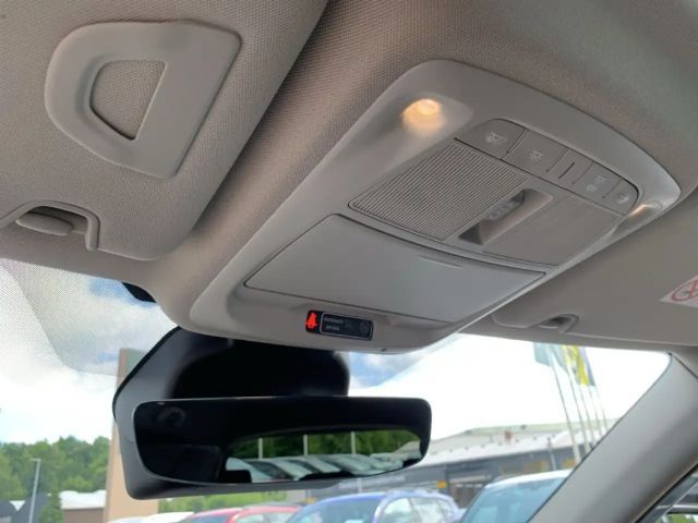 Renault Koleos Blue Initiale Paris