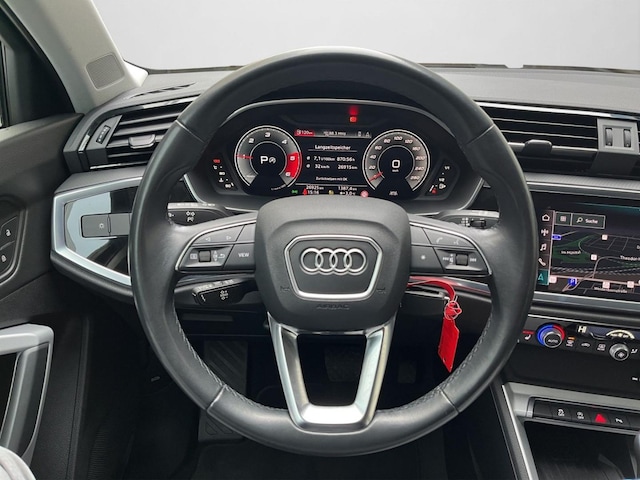 Audi Q3 35 TDI S-Tronic