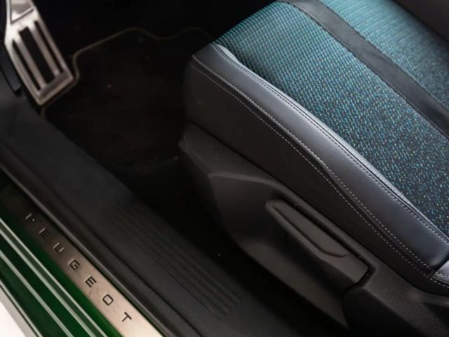 Peugeot E-308 GT-Line