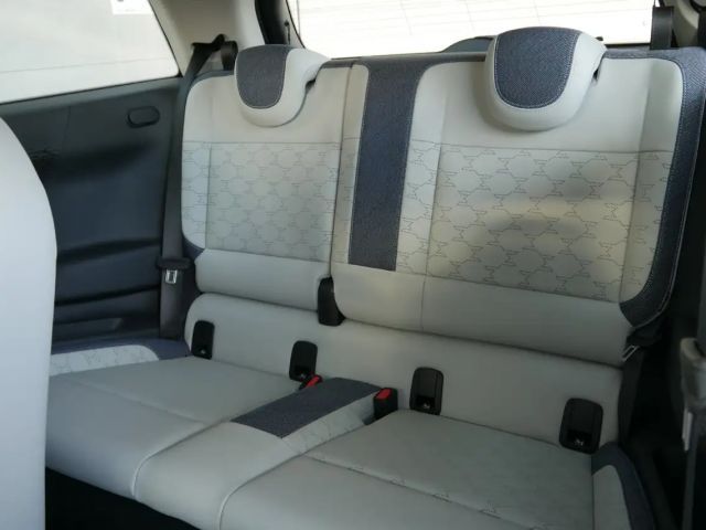 MINI Cooper E Cooper E