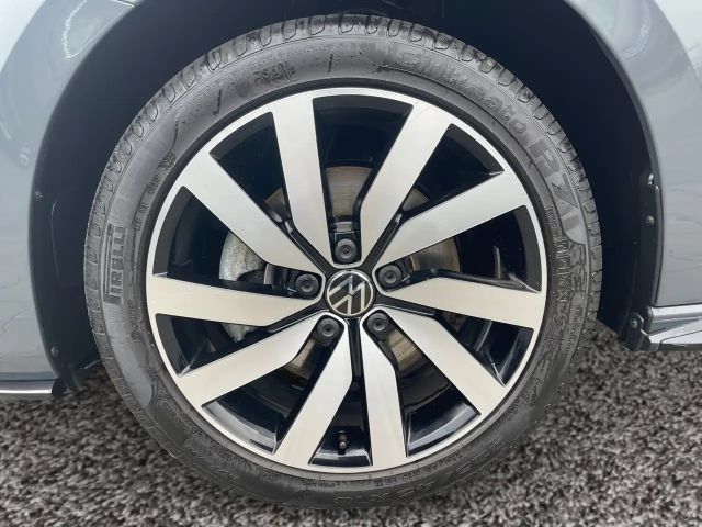 Volkswagen Touran DSG Highline R-Line