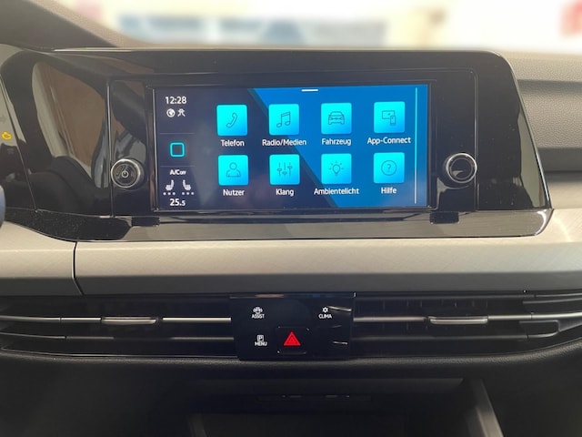 Volkswagen Golf 1.5 TSI Life