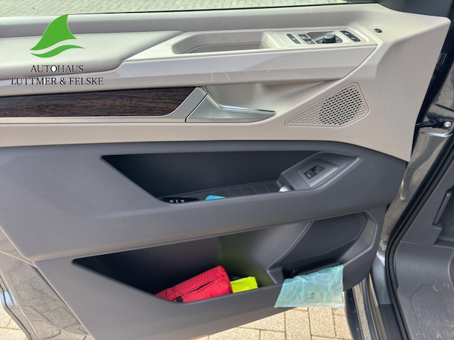 Volkswagen Multivan DSG Style