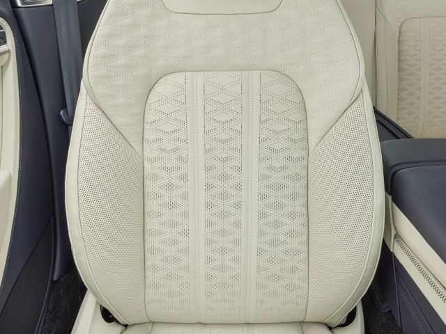 Bentley Continental GT Hybrid V8