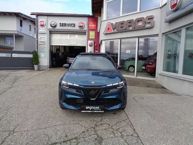 Alfa Romeo Junior Ibrida