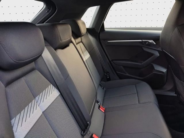 Audi A3 45 TFSI Hybride S-Line Sedan