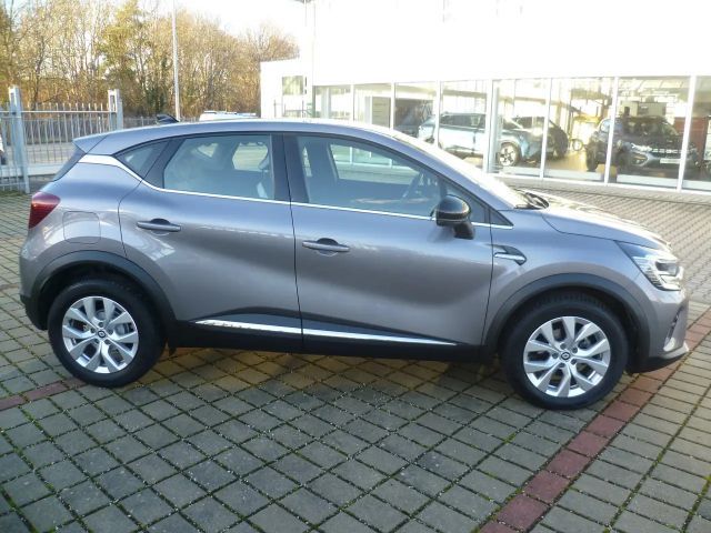 Renault Captur EDC Intens TCe 140