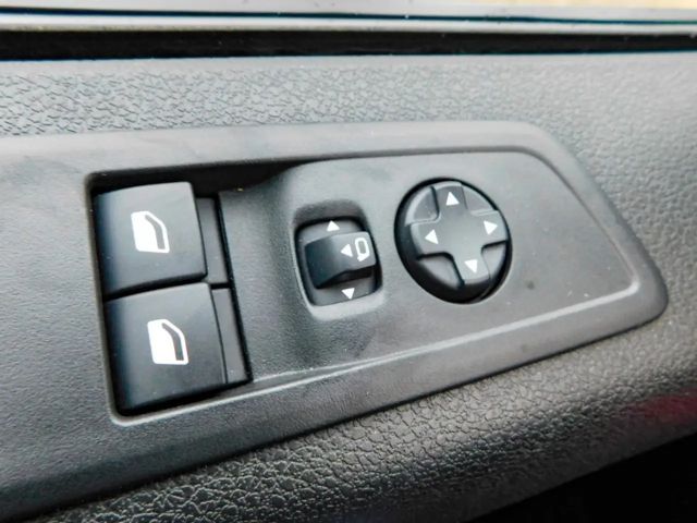 Opel Zafira Life Life XL Irmscher Radsatz & Bodykit  Navi 9-Sitzer