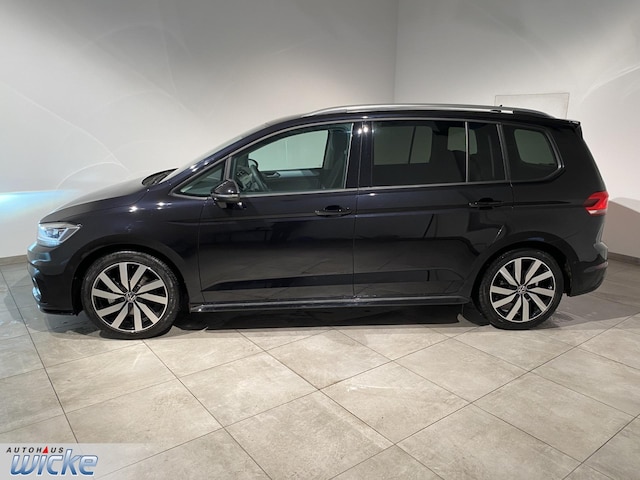 Volkswagen Touran 1.5 TSI DSG R-Line