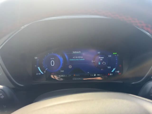 Ford Kuga Plug in Hybrid ST Line X