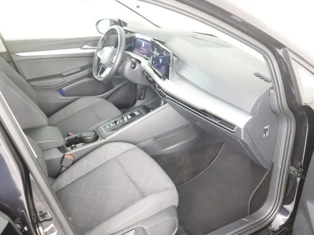 Volkswagen Golf DSG Life Variant