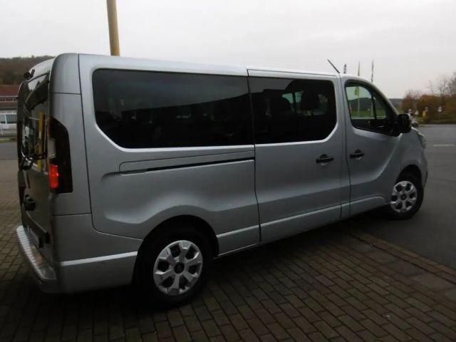 Renault Trafic Evolution Grand