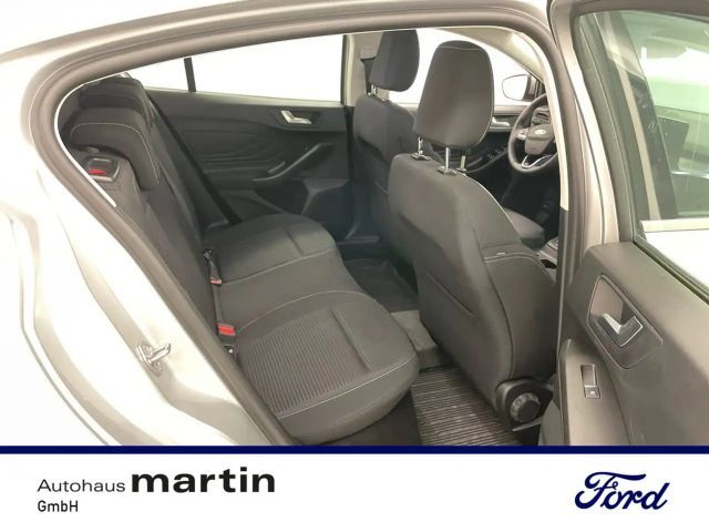 Ford Focus EcoBoost Titanium