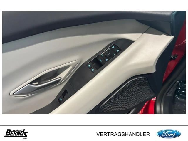 Ford Explorer Extended range RWD