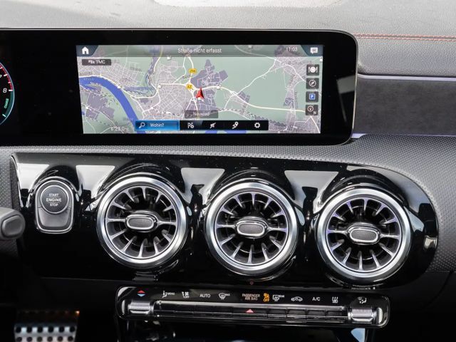 Mercedes-Benz CLA 250 CLA 250 e Sedan