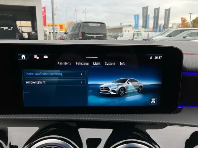 Mercedes-Benz CLA 200 AMG Line Coupé