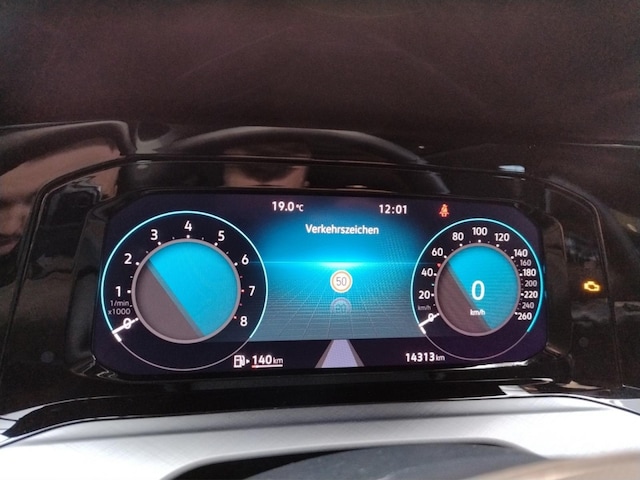 Volkswagen Golf 1.5 TSI Life Variant