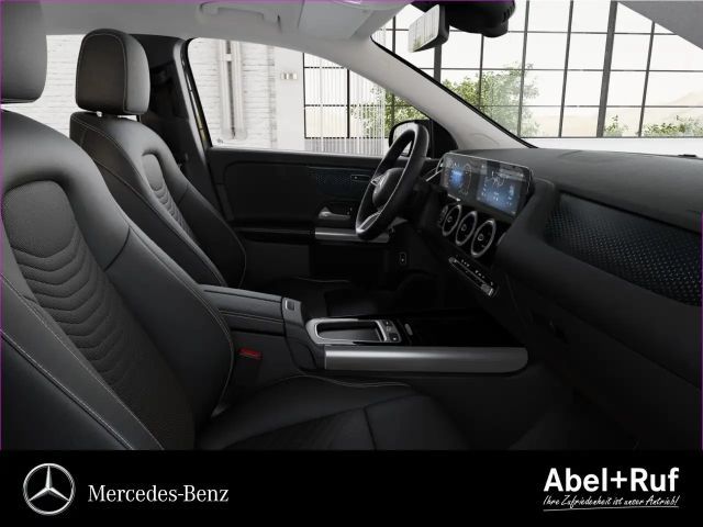 Mercedes-Benz GLA 180 Progressive