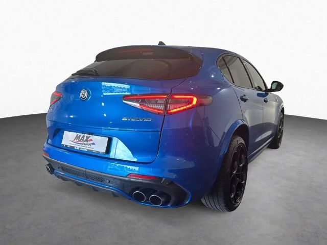 Alfa Romeo Stelvio Q4 Quadrifoglio Turbo
