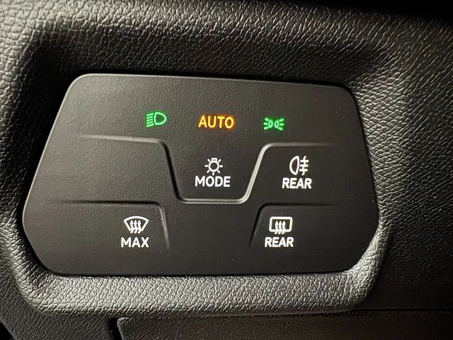 Seat Leon SP 2,0 TDI *LED*NAVI*Sitzheizung*Virtual Cockpi...