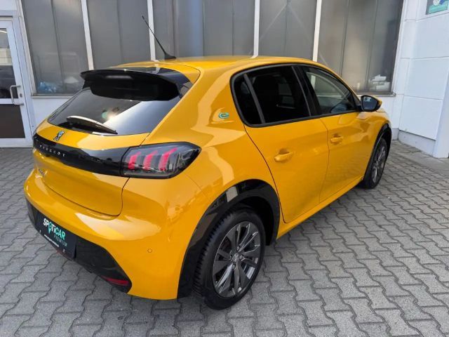 Peugeot 208 Allure Pack