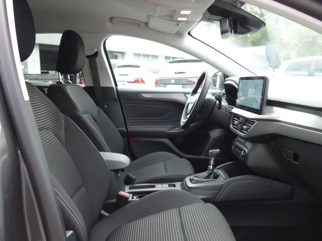 Ford Focus Titanium Wagon