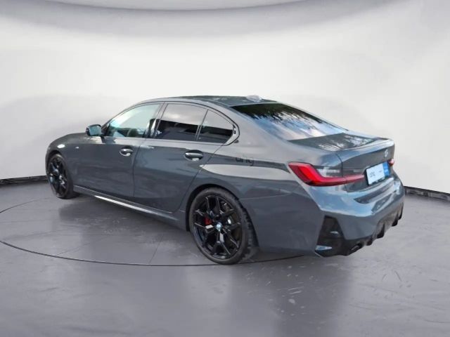 BMW 320 320d M-Sport Sedan xDrive