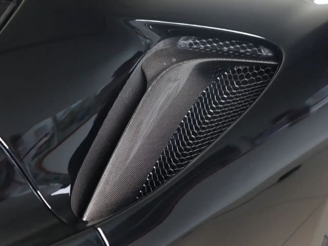 Ferrari SF90 Stradale