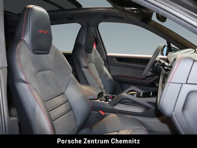 Porsche Cayenne GTS